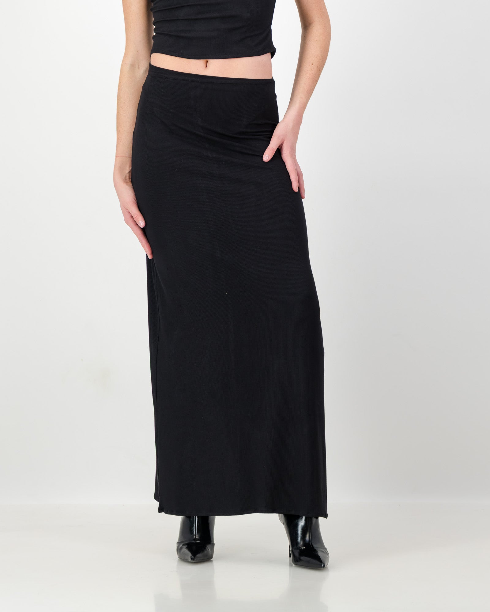 Elani Skirt • Knitted Black