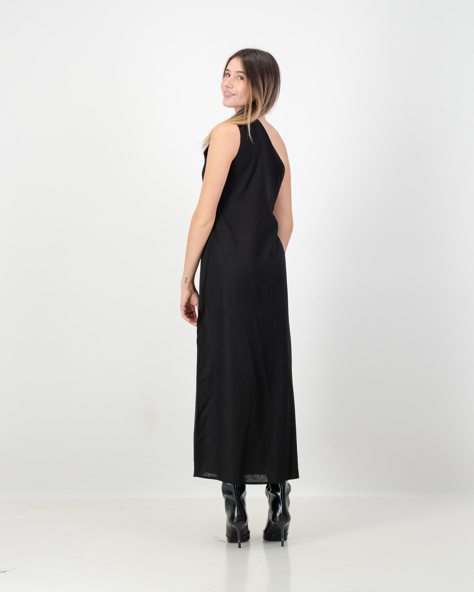 Circe Dress Maxi • Black