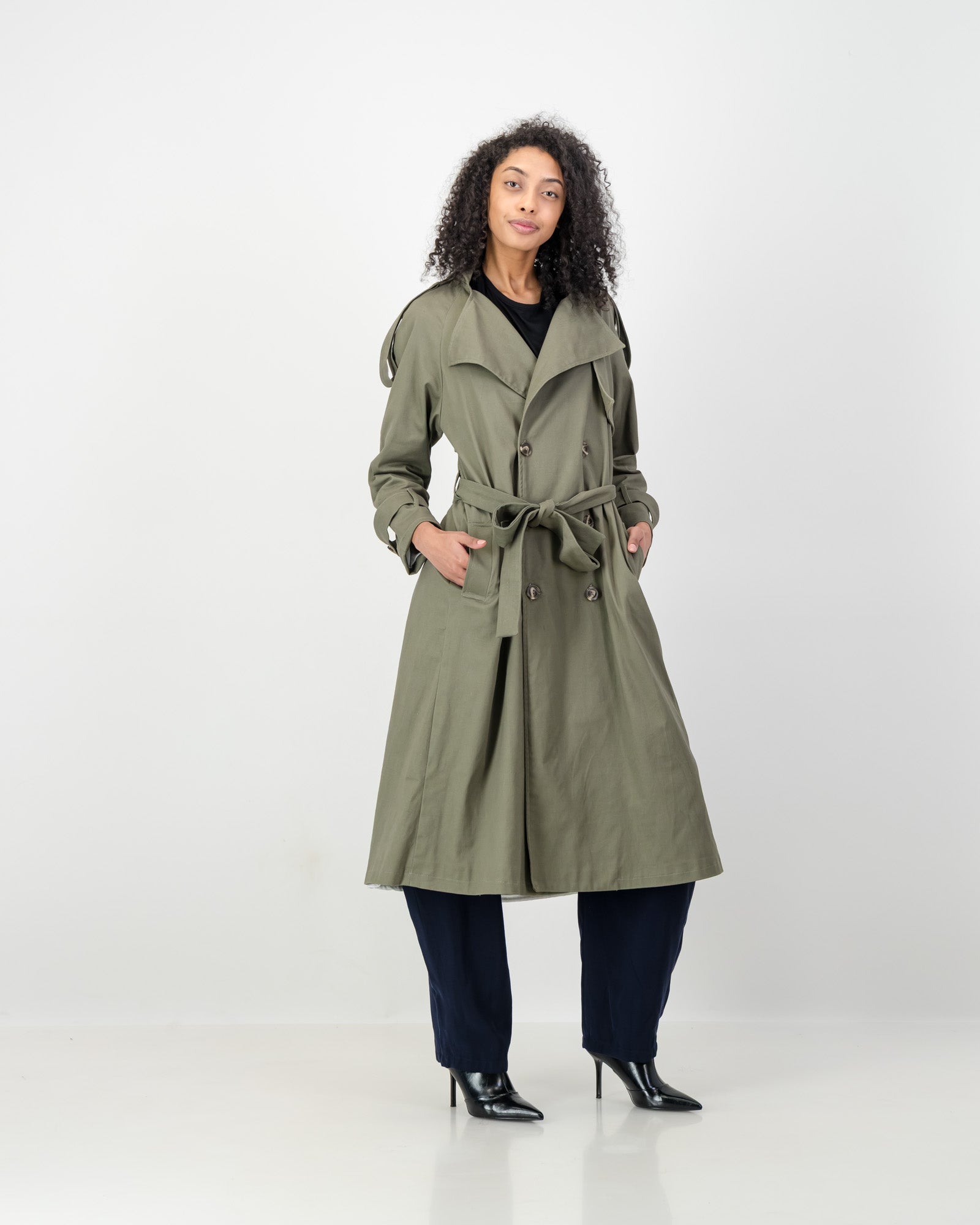 Amani Trench • Kaki