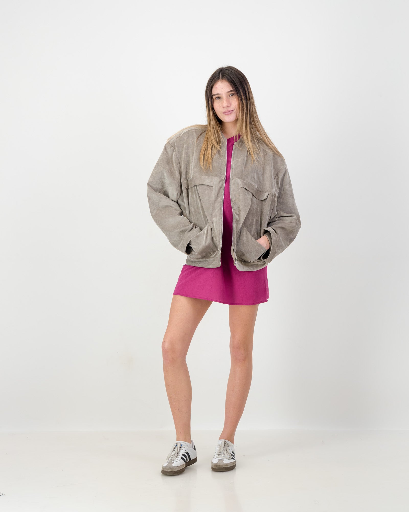 Kali Bomber • Beige