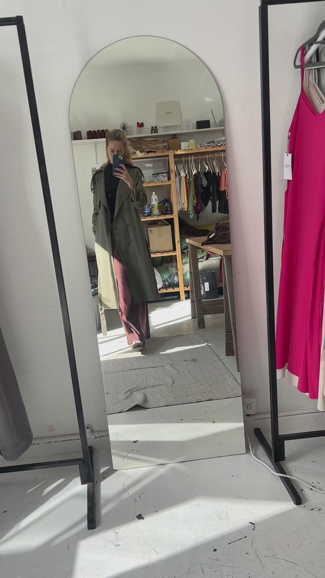 Amani Trench • Kaki