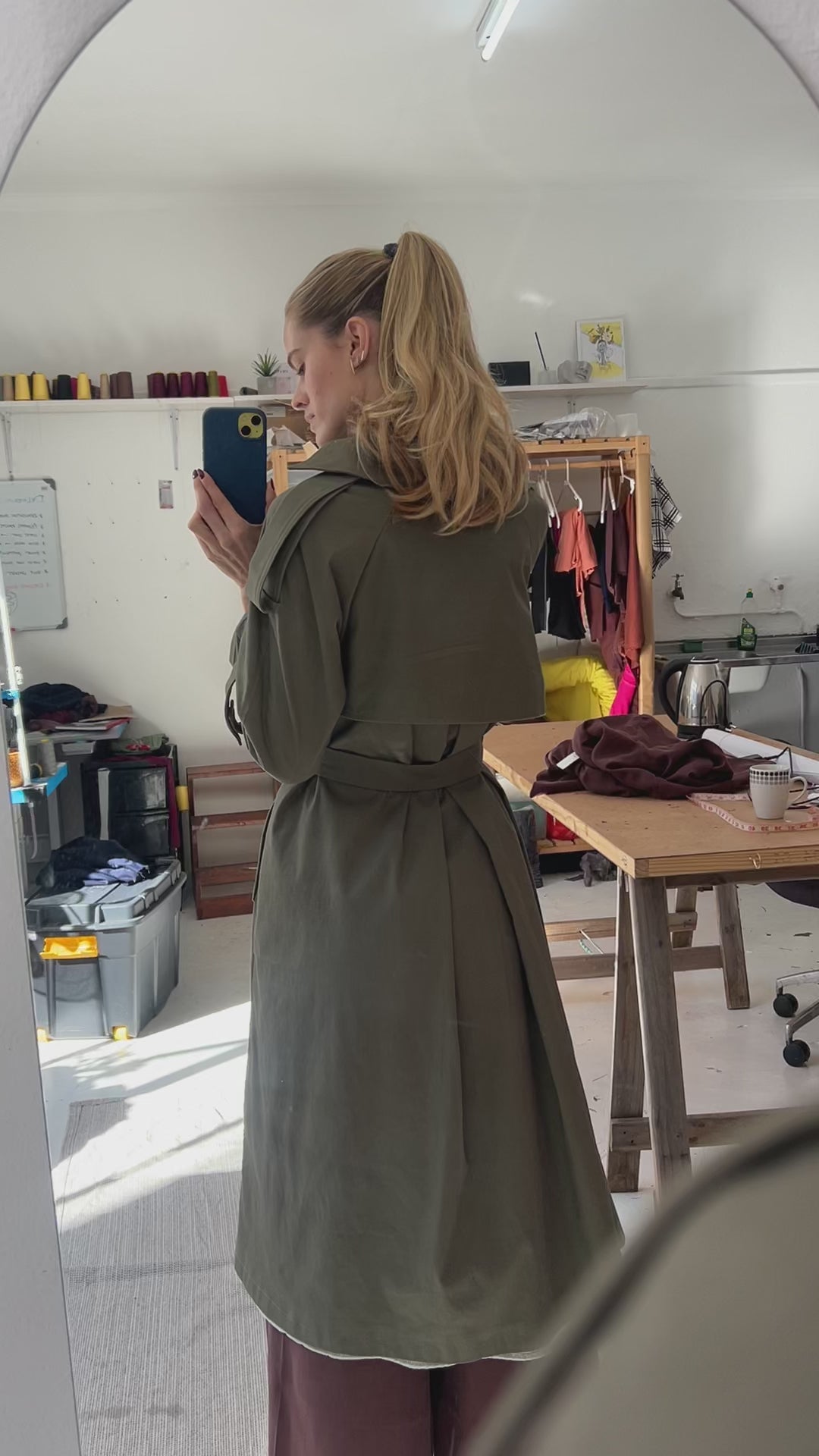 Amani Trench • Kaki